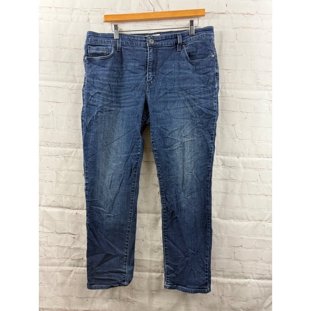 Levi Strauss Jeans Womens Size 16 Short Blue Mid Rise Skinny Casual Streetwear